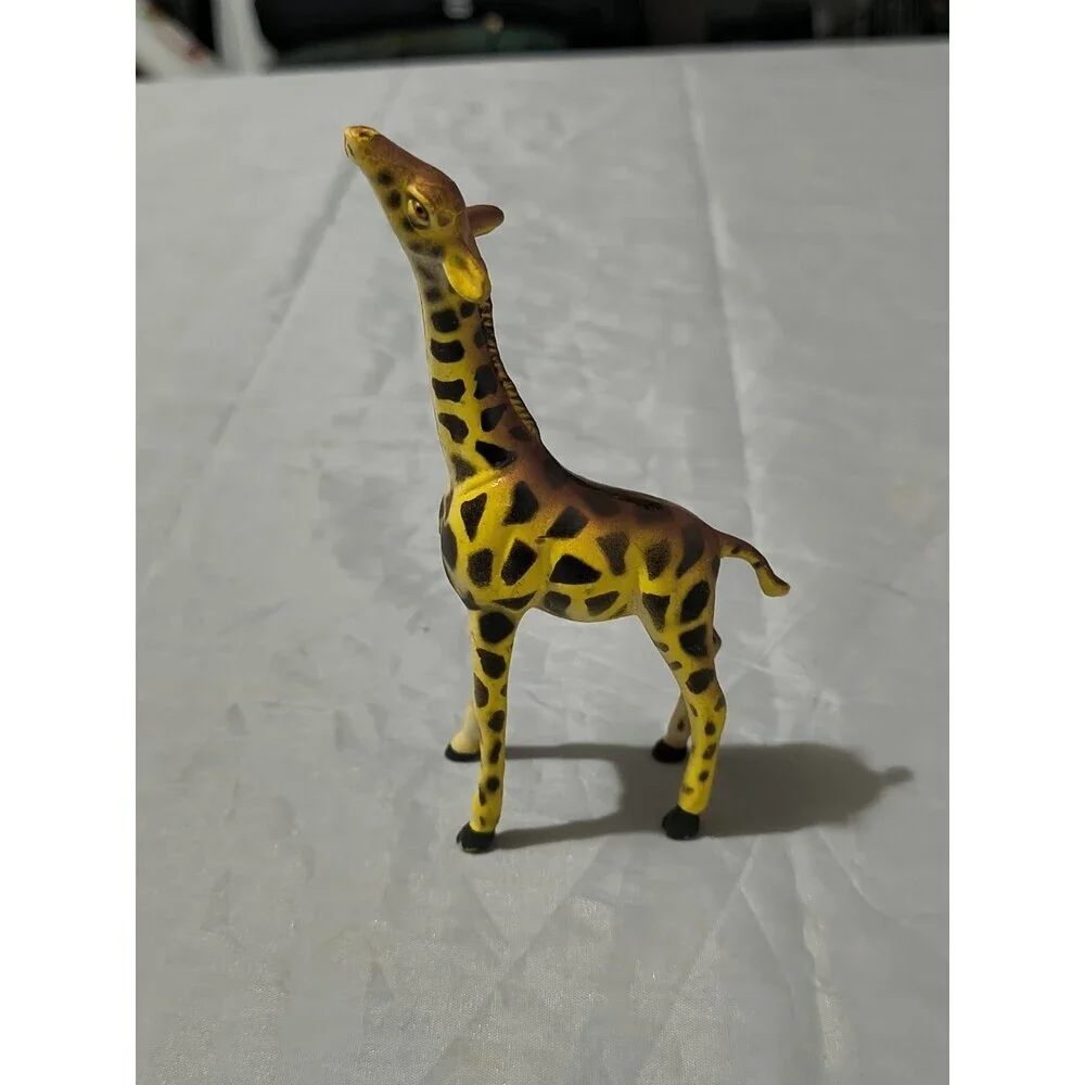 AAA Giraffe Figurine Toy Plastic Hard Heavy PVC Vtg Figure Safari Africa Baby